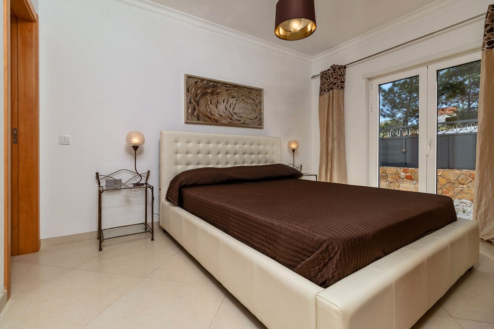 Photo of Bedroom in Retur