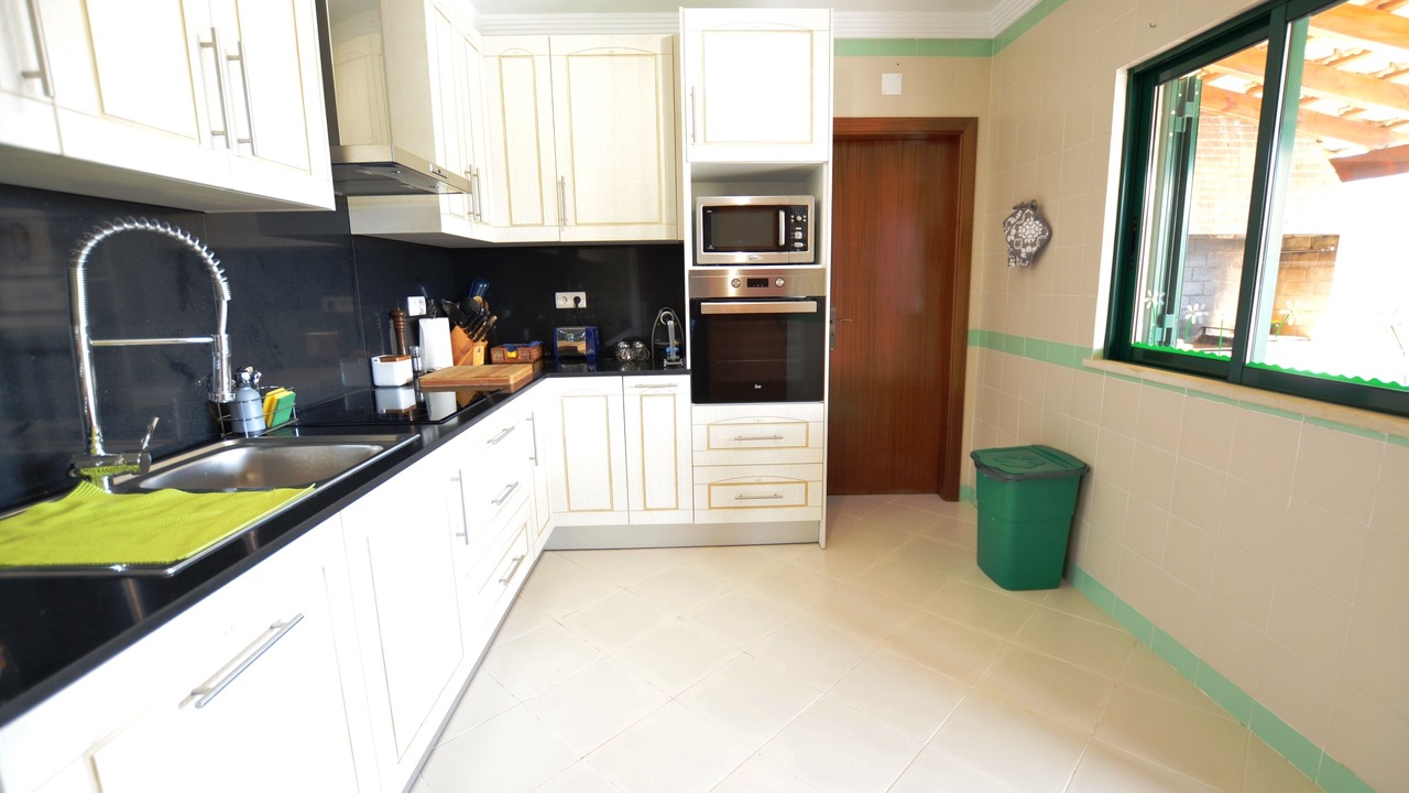 Photo of Kitchen in Urbanizacao dos Calicos
