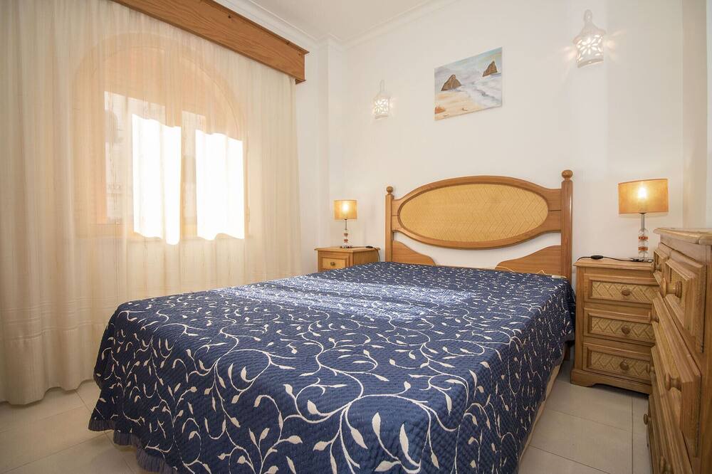 Photo of Bedroom in Quarteira