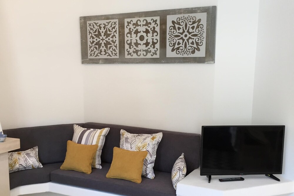Photo of Livingroom in Porches