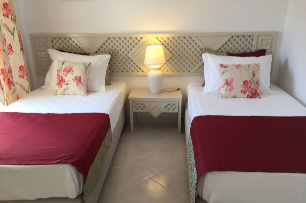 Photo of Bedroom in Porches