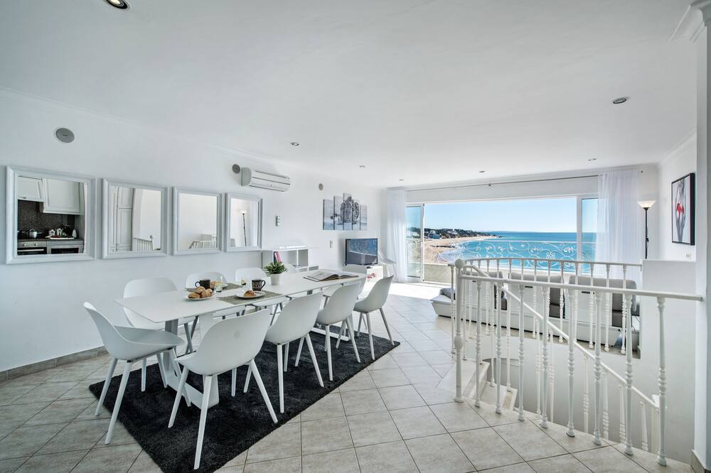 Photo of Kitchen in Peneco Beach