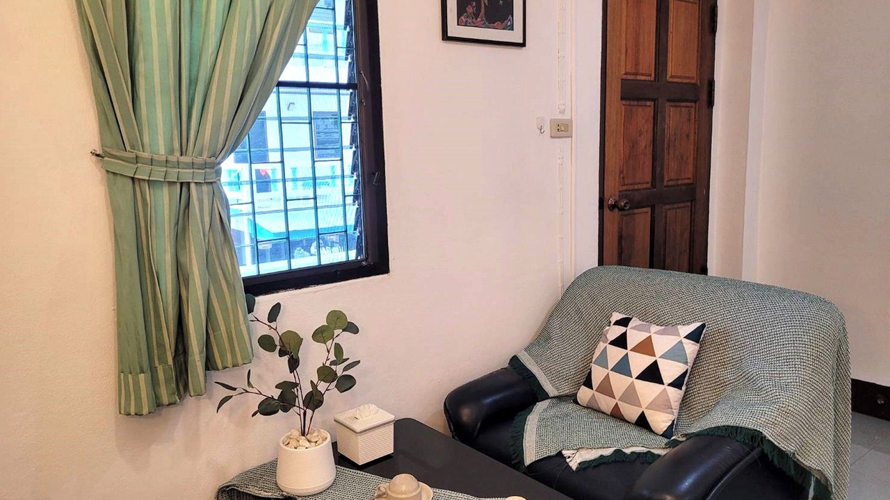 Photo of Patio Balcony in Nanai Road