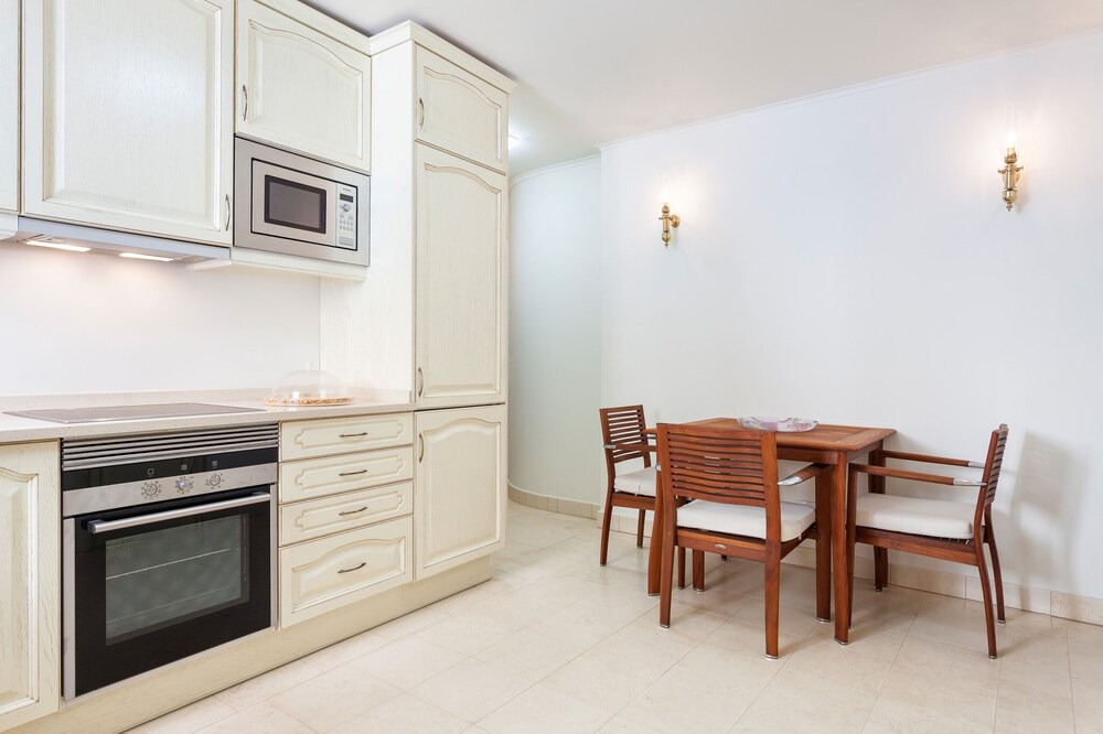 Photo of Kitchen in Salema