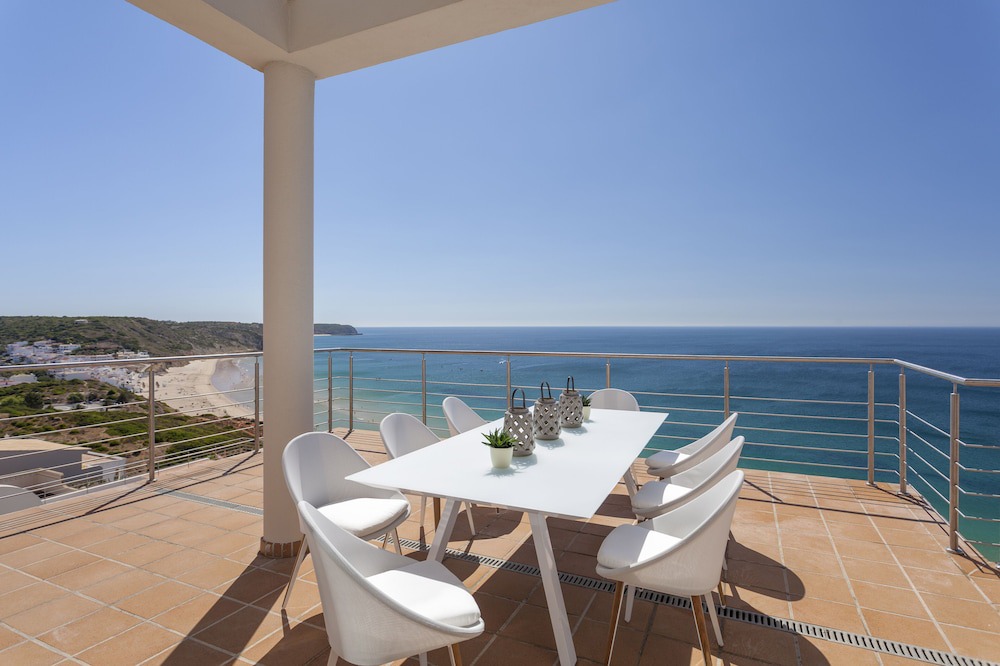 Photo of Patio Balcony in Salema