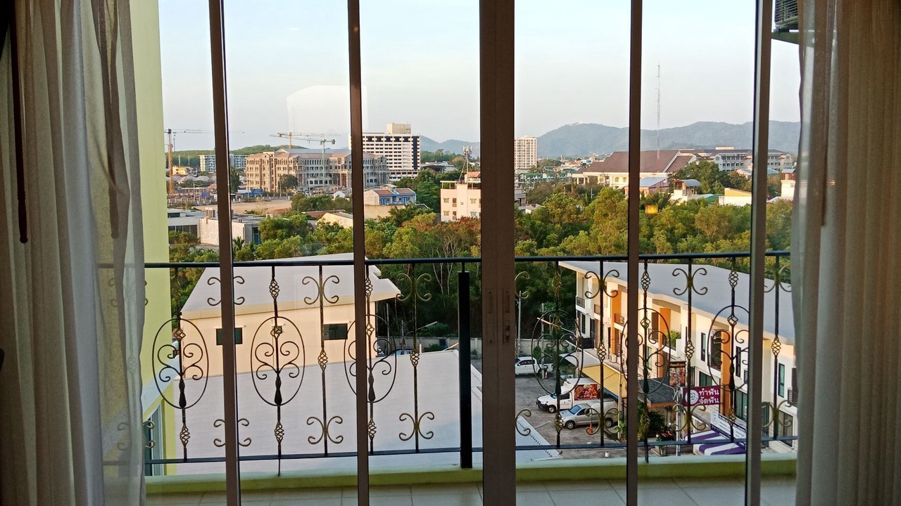 Photo of Patio Balcony in Talat Nuea