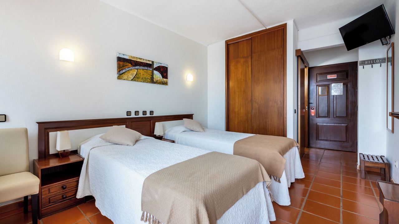 Photo of Bedroom in Salema