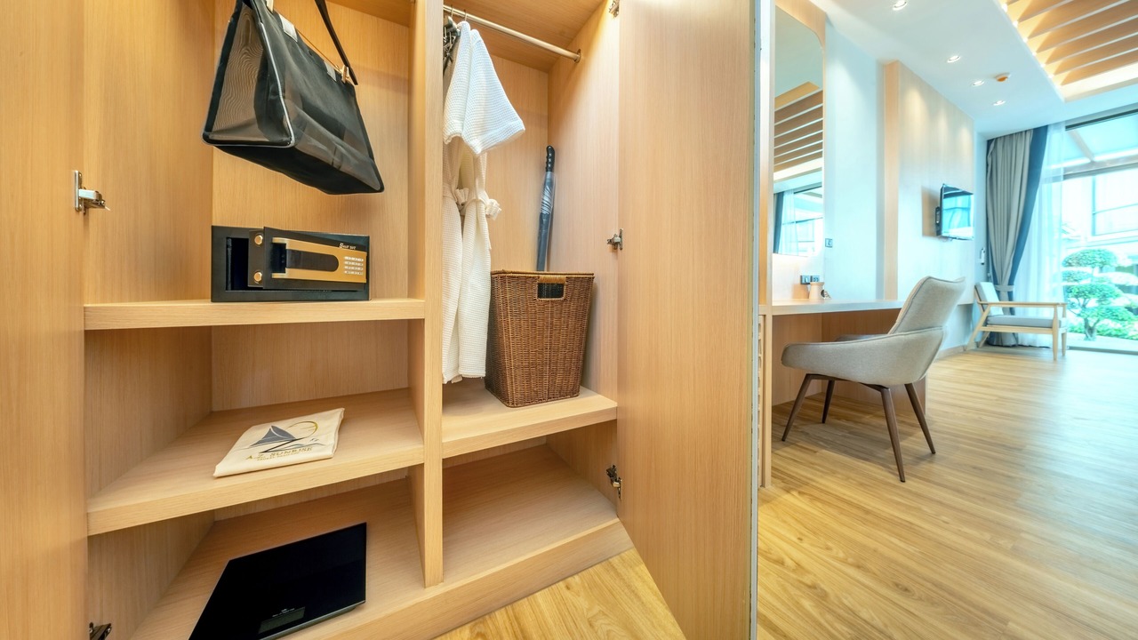 Photo of Bedroom in Choeng Thale