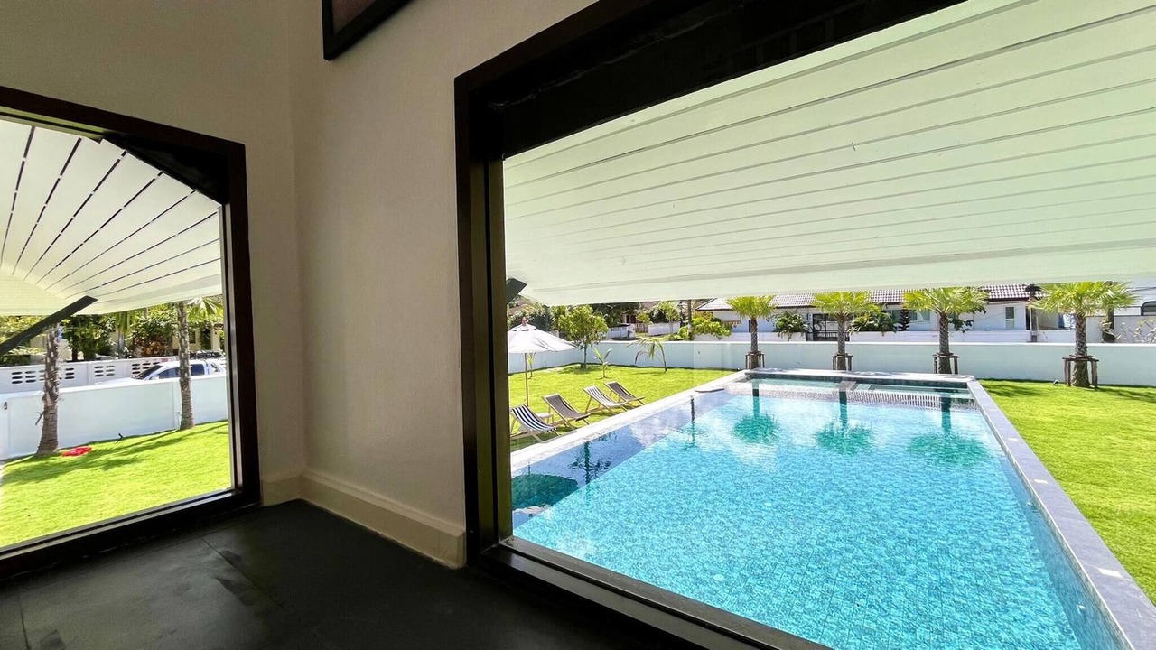 Photo of Patio Balcony in Khuekkhak