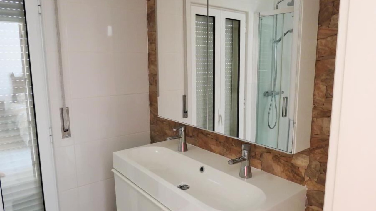 Photo of Bathroom in Caramujeira