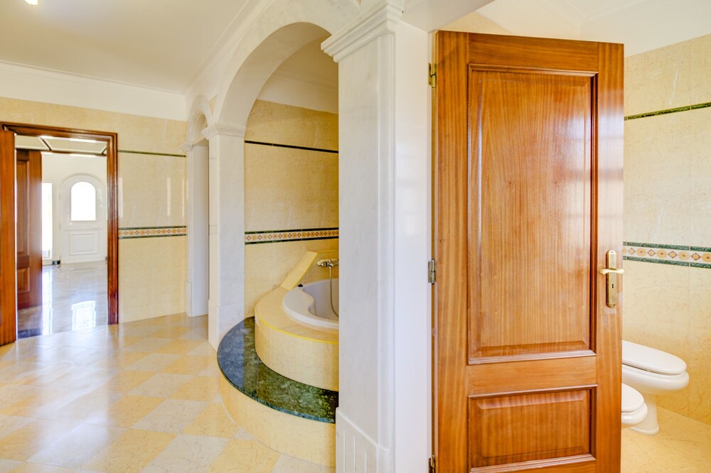 Photo of Bathroom in Parchal