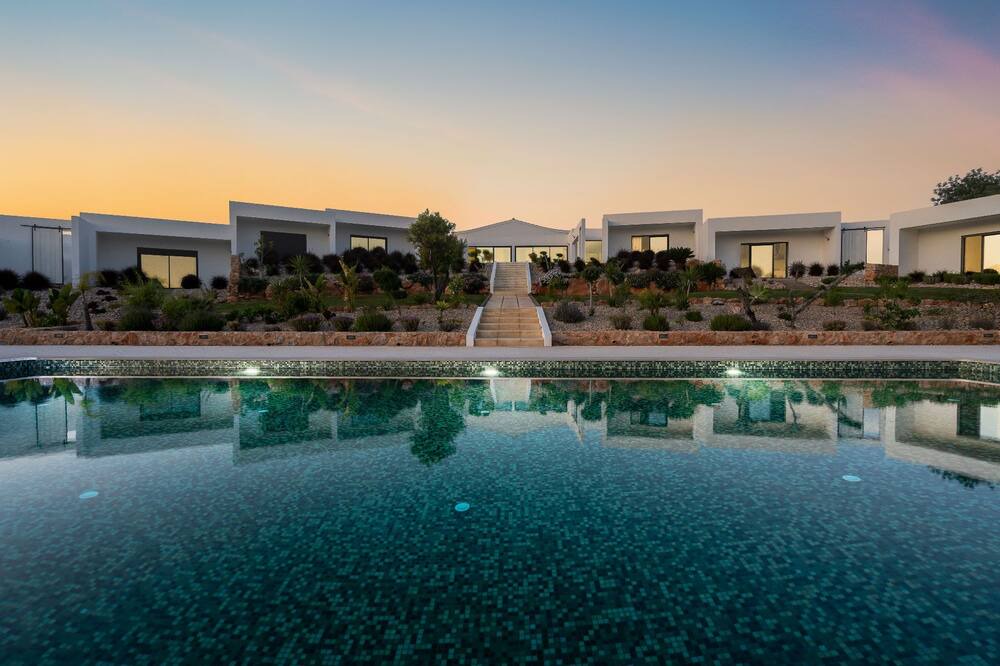 Photo of Outdoor in Alfeicao