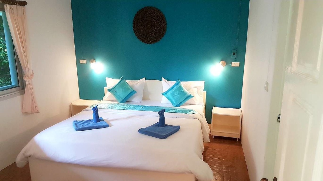 Photo of Bedroom in Khuekkhak