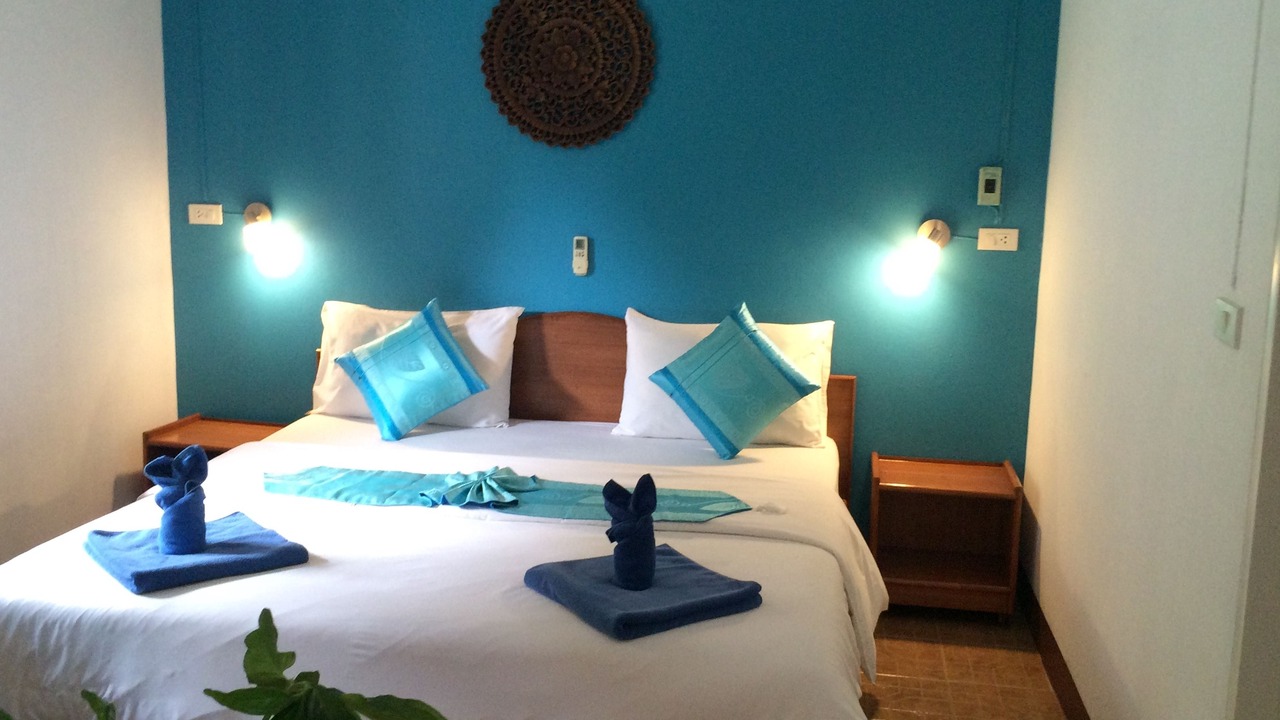 Photo of Bedroom in Khuekkhak