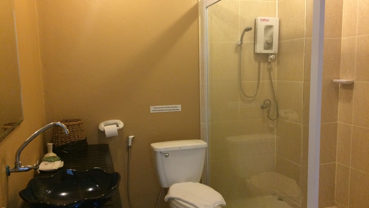 Photo of Bathroom in Takua Pa