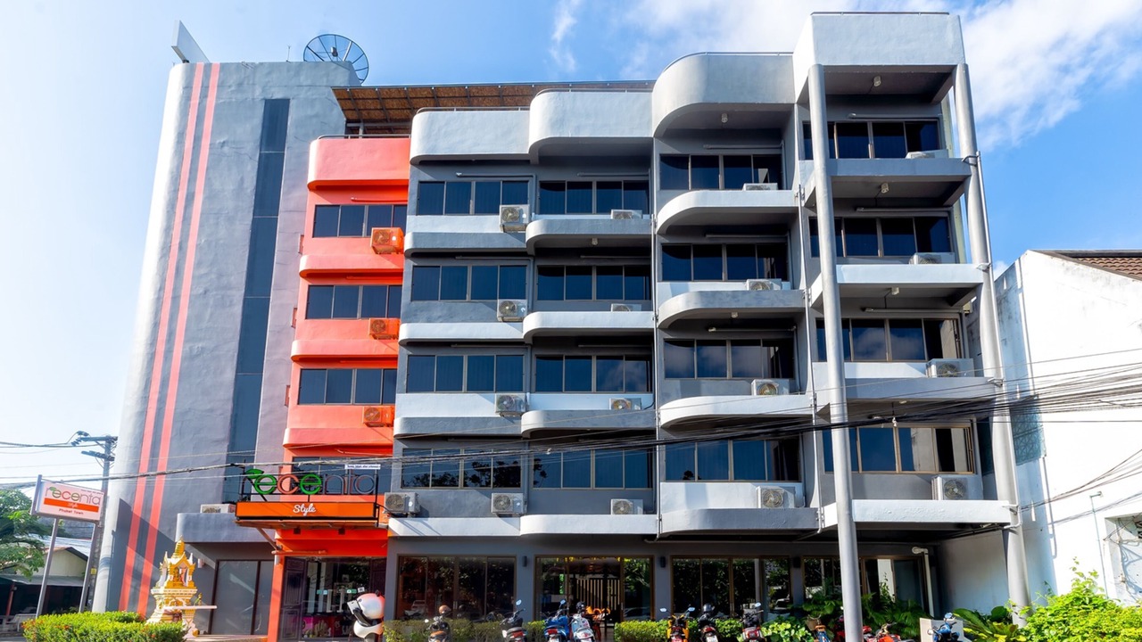 Photo of Outdoor in Talat Nuea