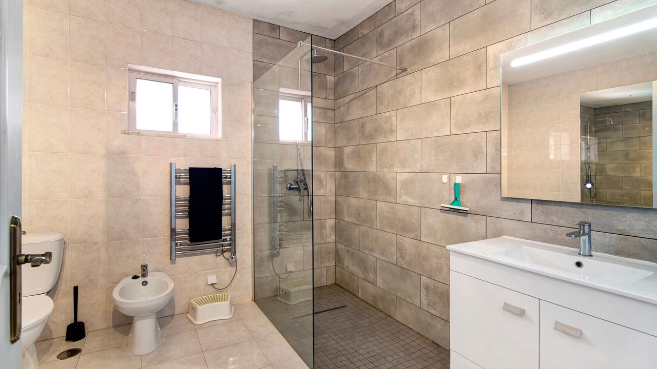 Photo of Bathroom in Messines de Baixo