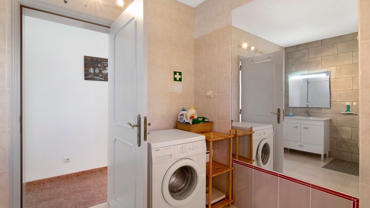 Photo of Bathroom in Messines de Baixo