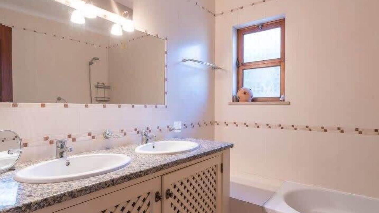 Photo of Bathroom in Cerro de Aguia