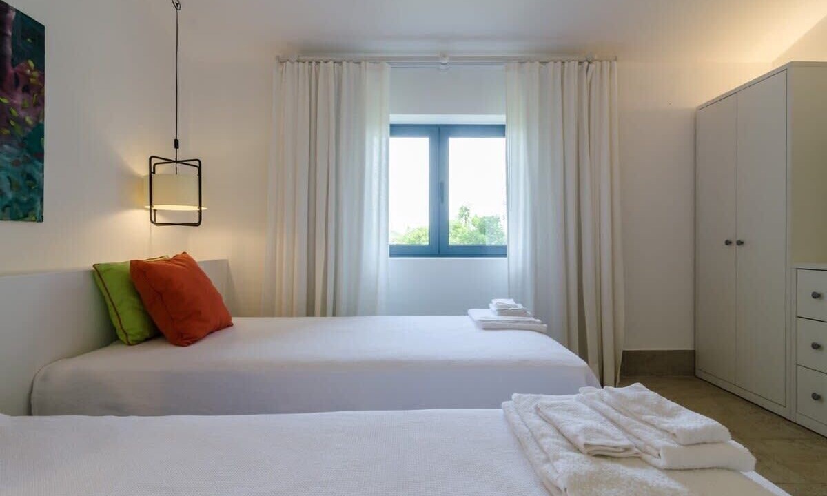 Photo of Bedroom in Ferragudo