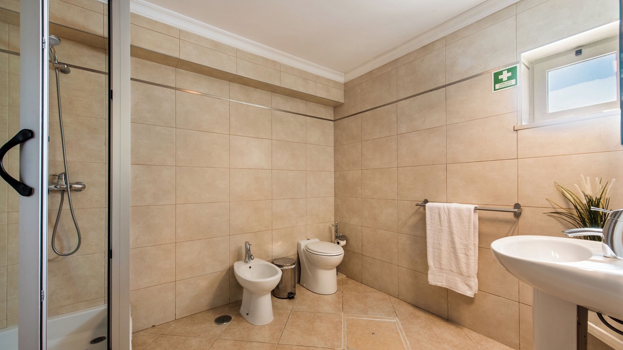 Photo of Bathroom in Olhao