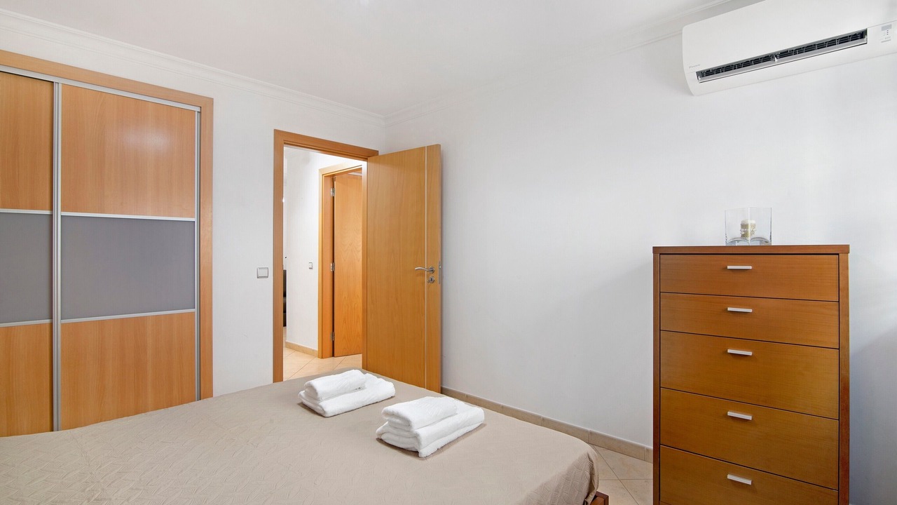 Photo of Bedroom in Vila Real Santo Antonio