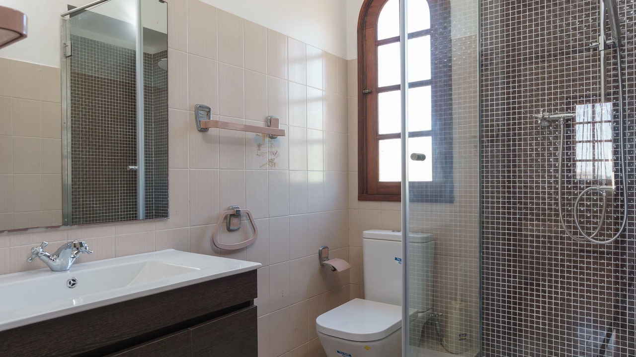 Photo of Bathroom in Quarteira