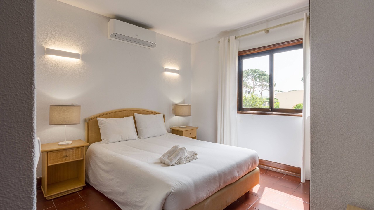 Photo of Bedroom in Quarteira