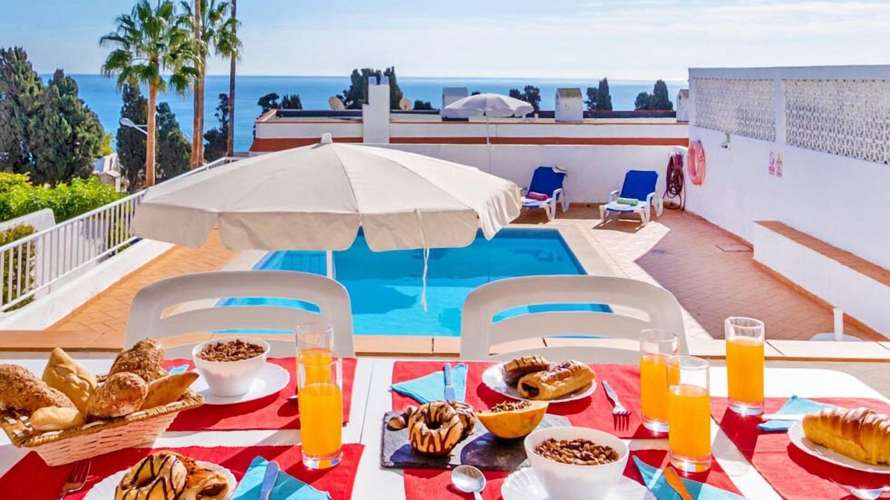 Photo of Outdoor in Calicos