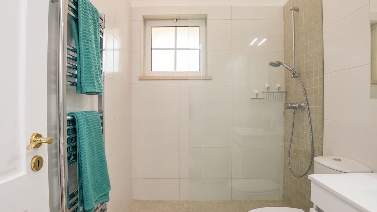 Photo of Bathroom in Loule