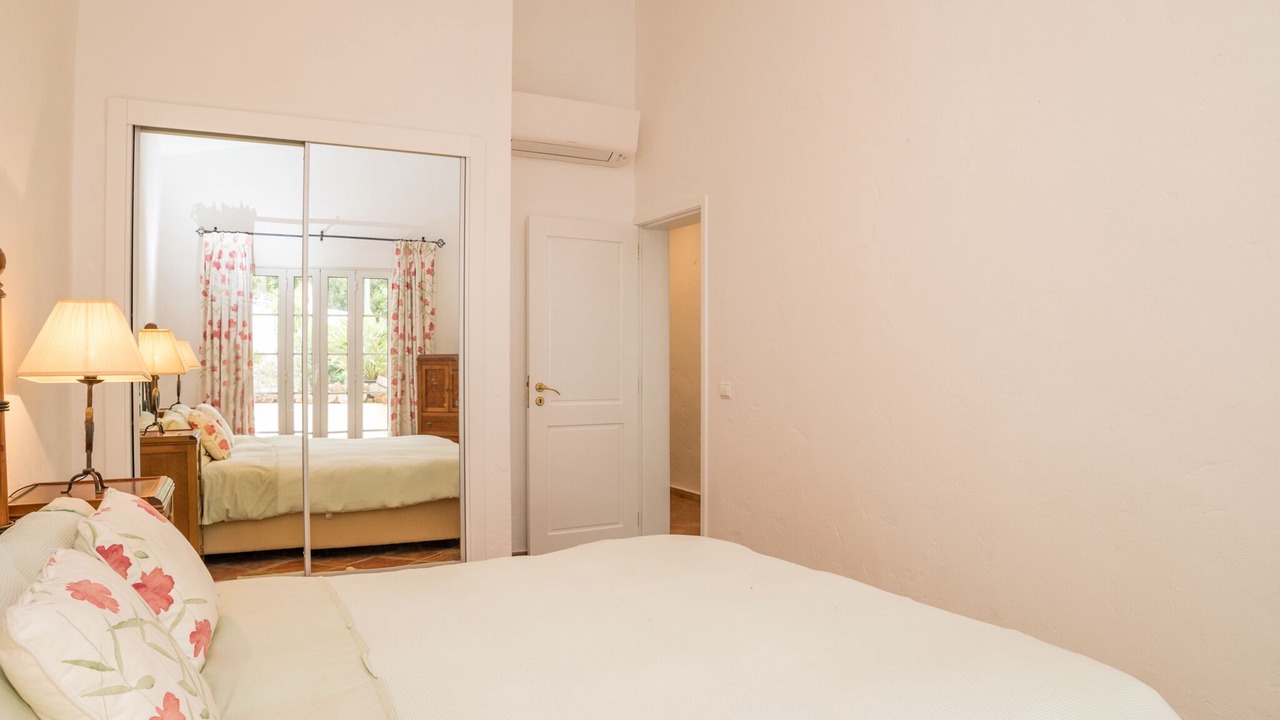Photo of Bedroom in Loule