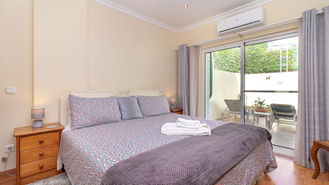 Photo of Bedroom in Mato Serrao