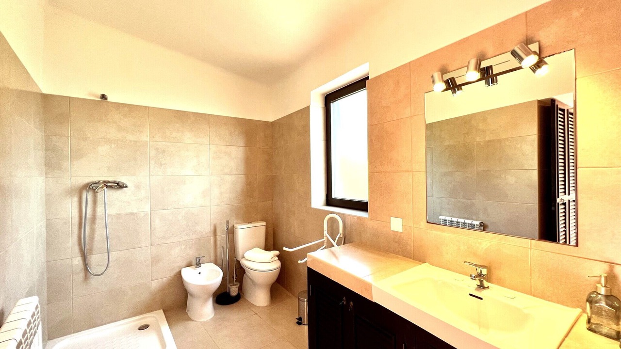 Photo of Bathroom in Alcalar
