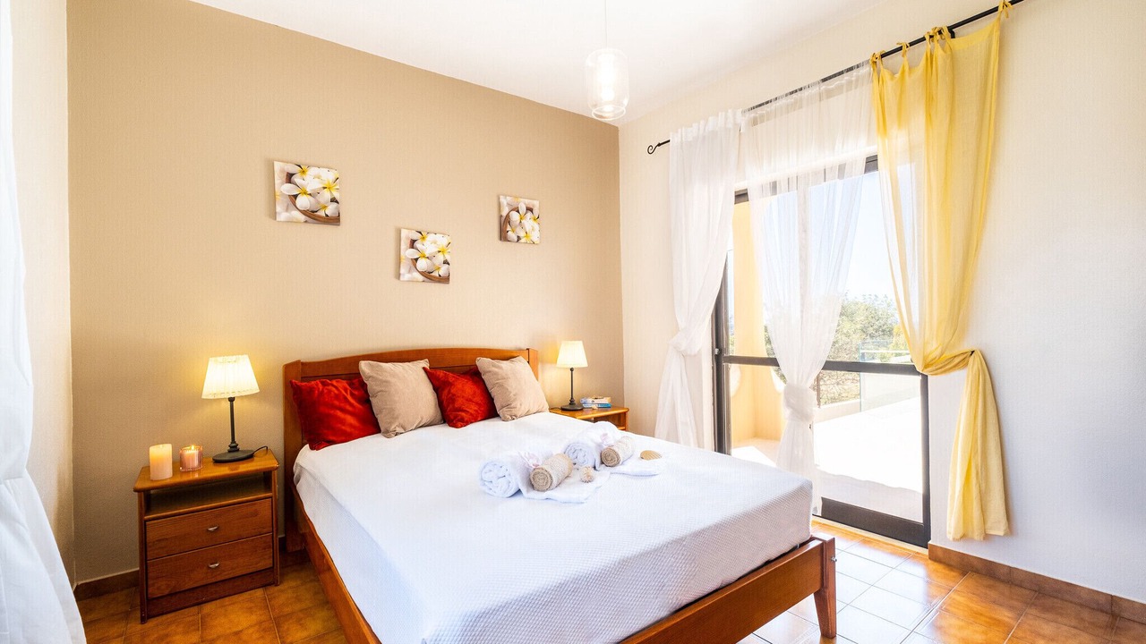 Photo of Bedroom in Vale de Parra