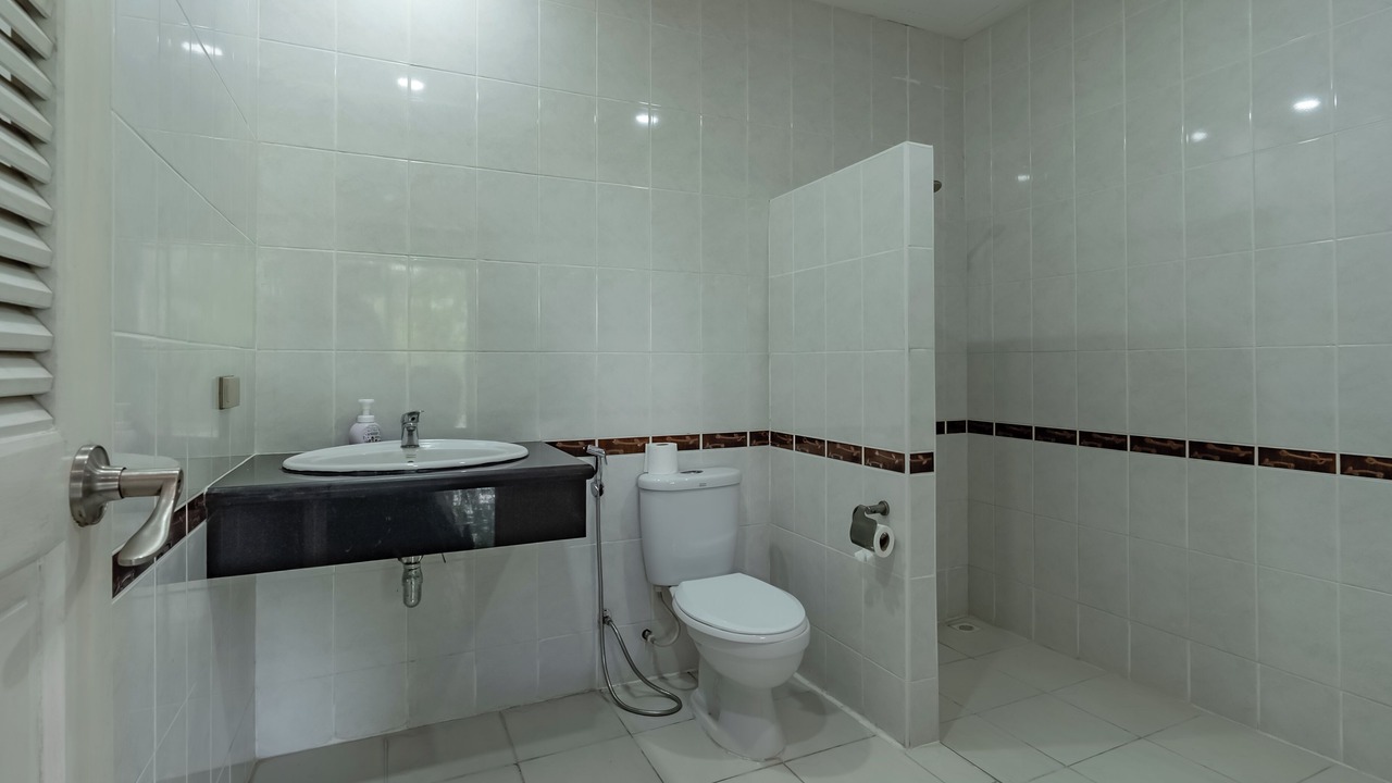 Photo of Bathroom in Chalong