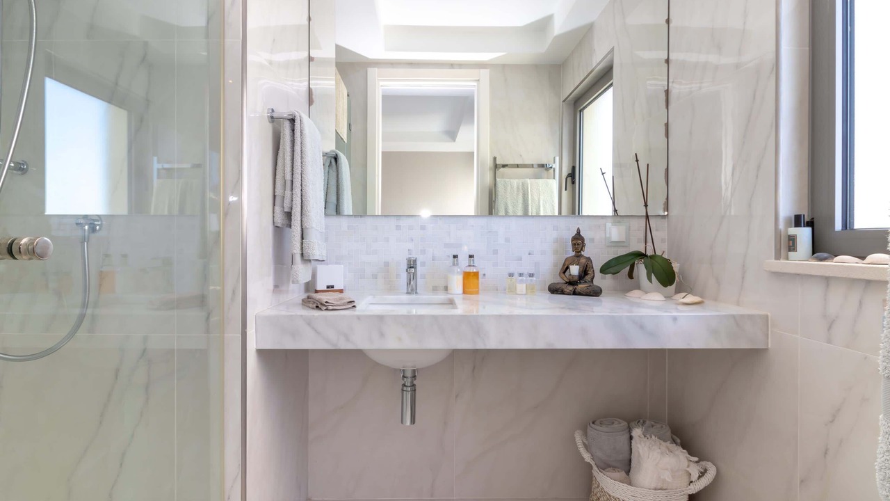 Photo of Bathroom in Ferragudo