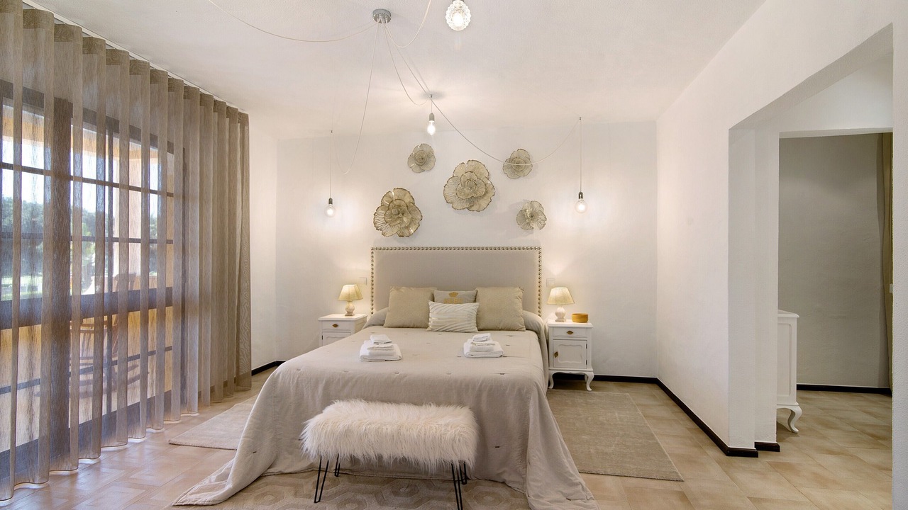 Photo of Bedroom in Quarteira