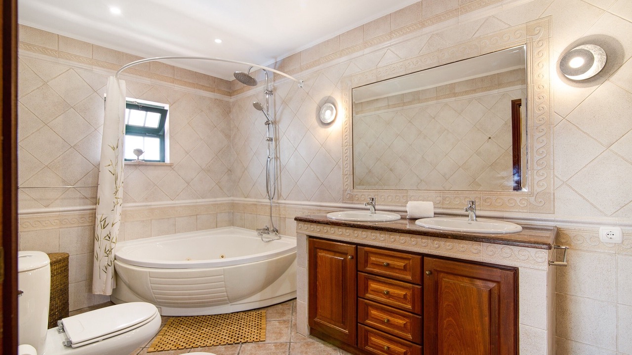 Photo of Bathroom in Olhao