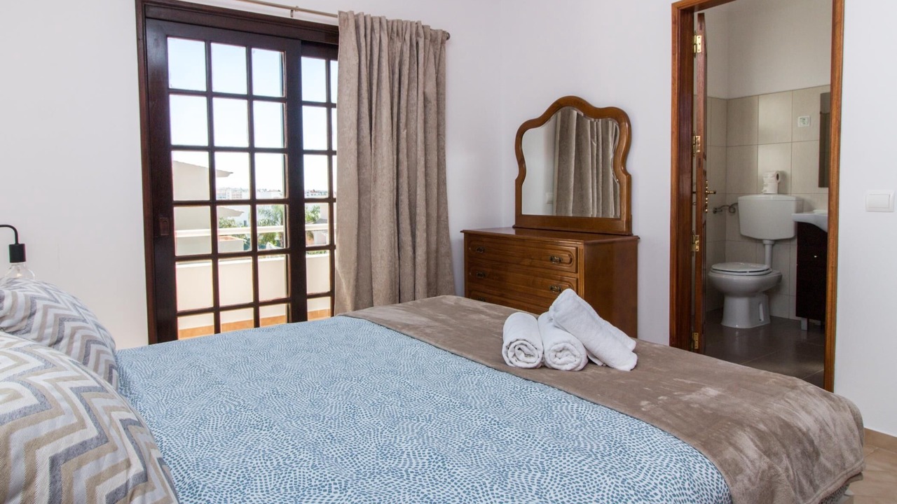 Photo of Bedroom in Correeira