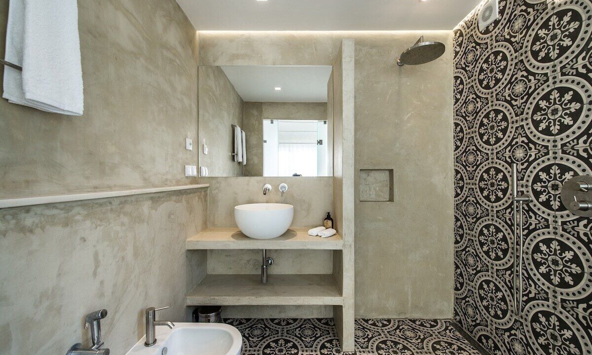 Photo of Bathroom in Ferragudo