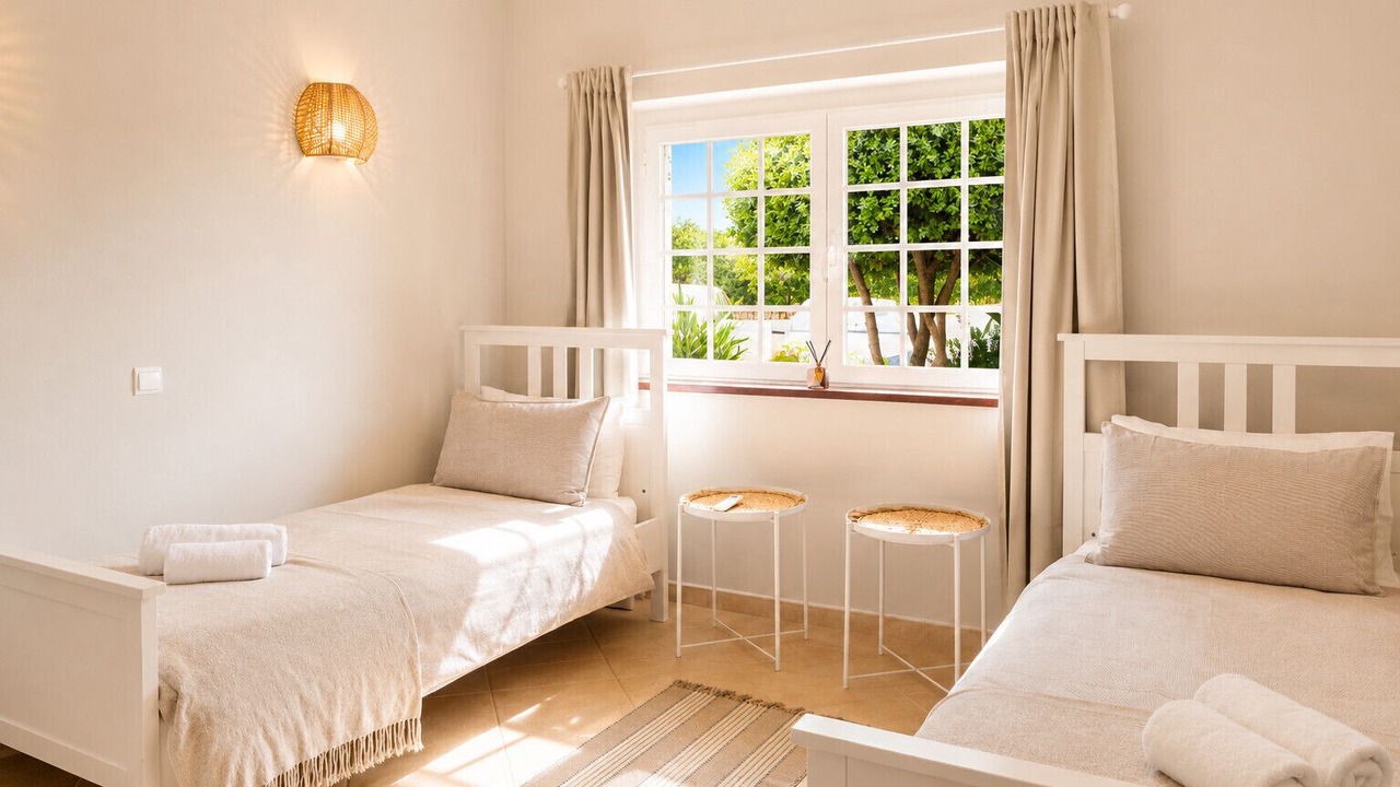 Photo of Bedroom in Caramujeira