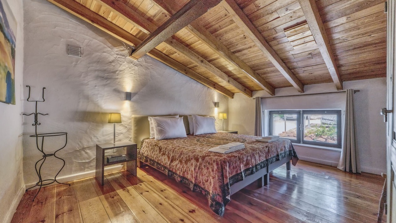 Photo of Bedroom in Sao Bartolomeu de Messines