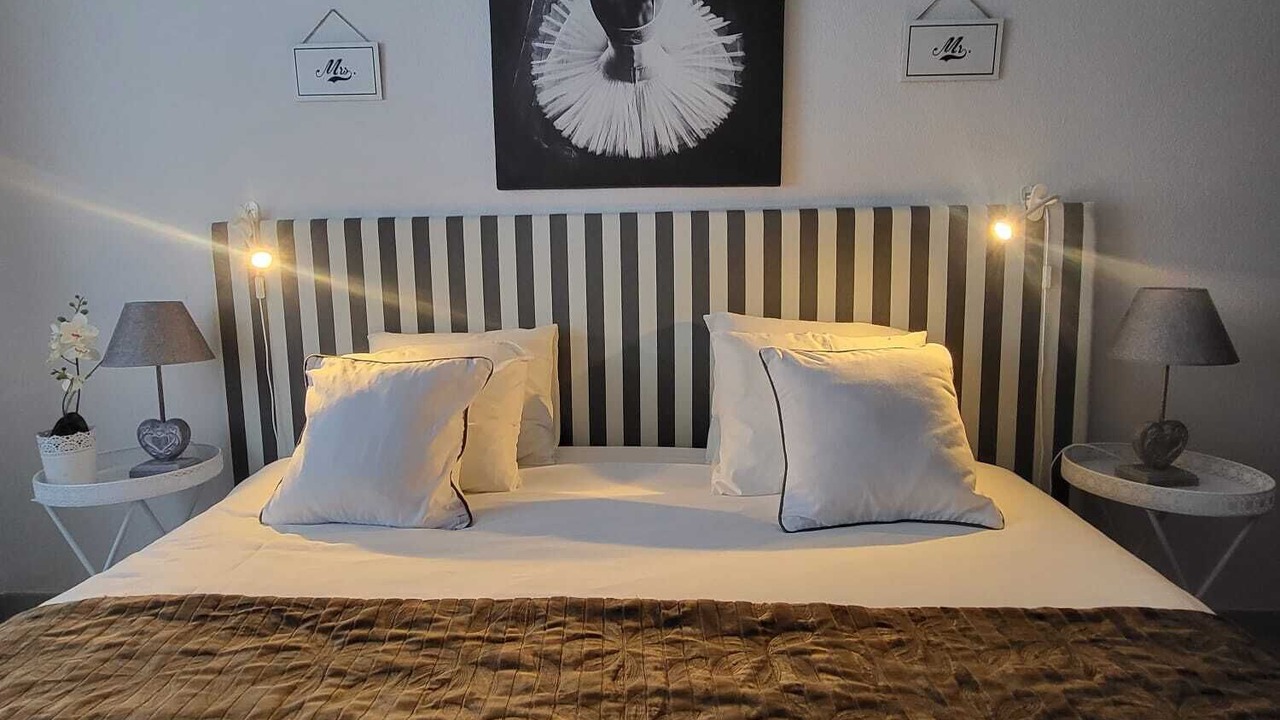 Photo of Bedroom in Vale de Centianes