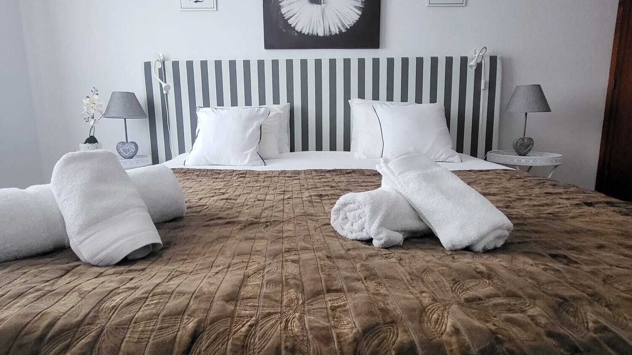 Photo of Bedroom in Vale de Centianes