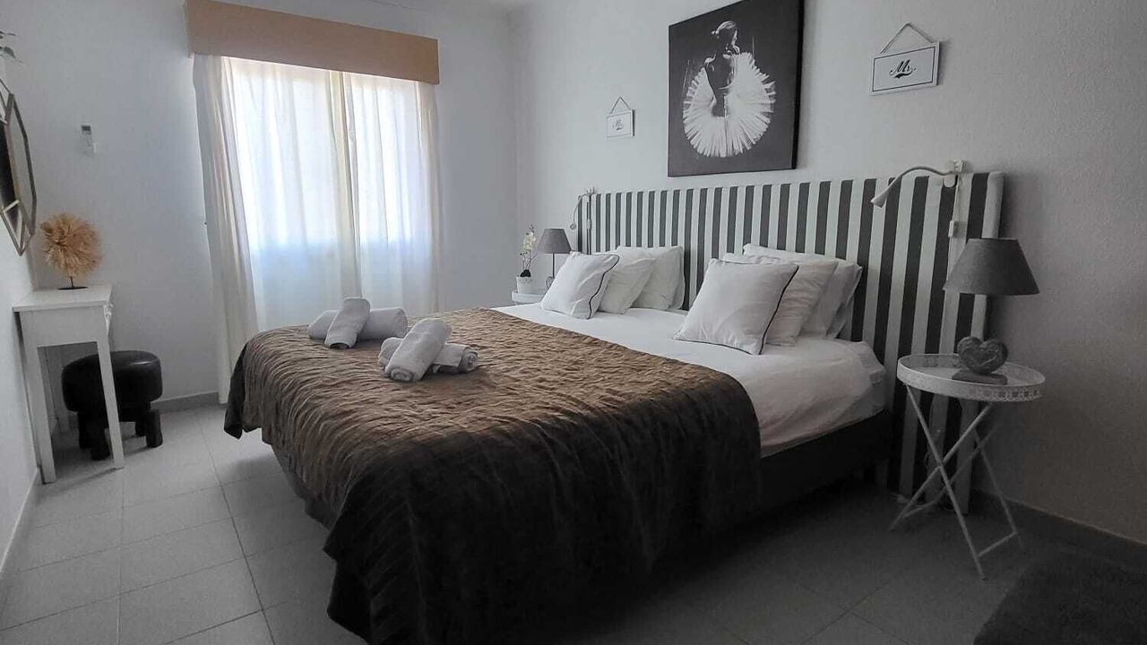 Photo of Bedroom in Vale de Centianes
