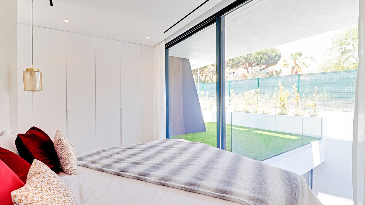 Photo of Bedroom in Quarteira