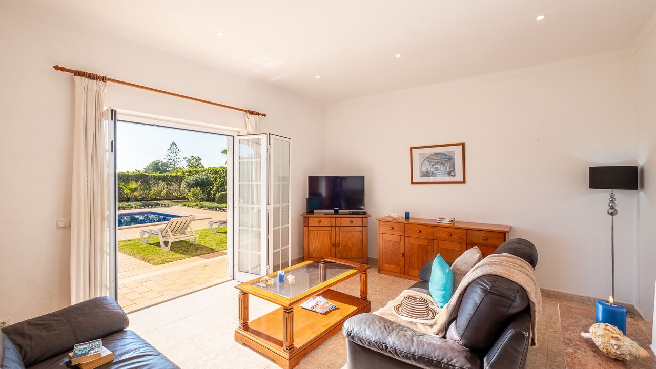 Photo of Livingroom in Mato Serrao