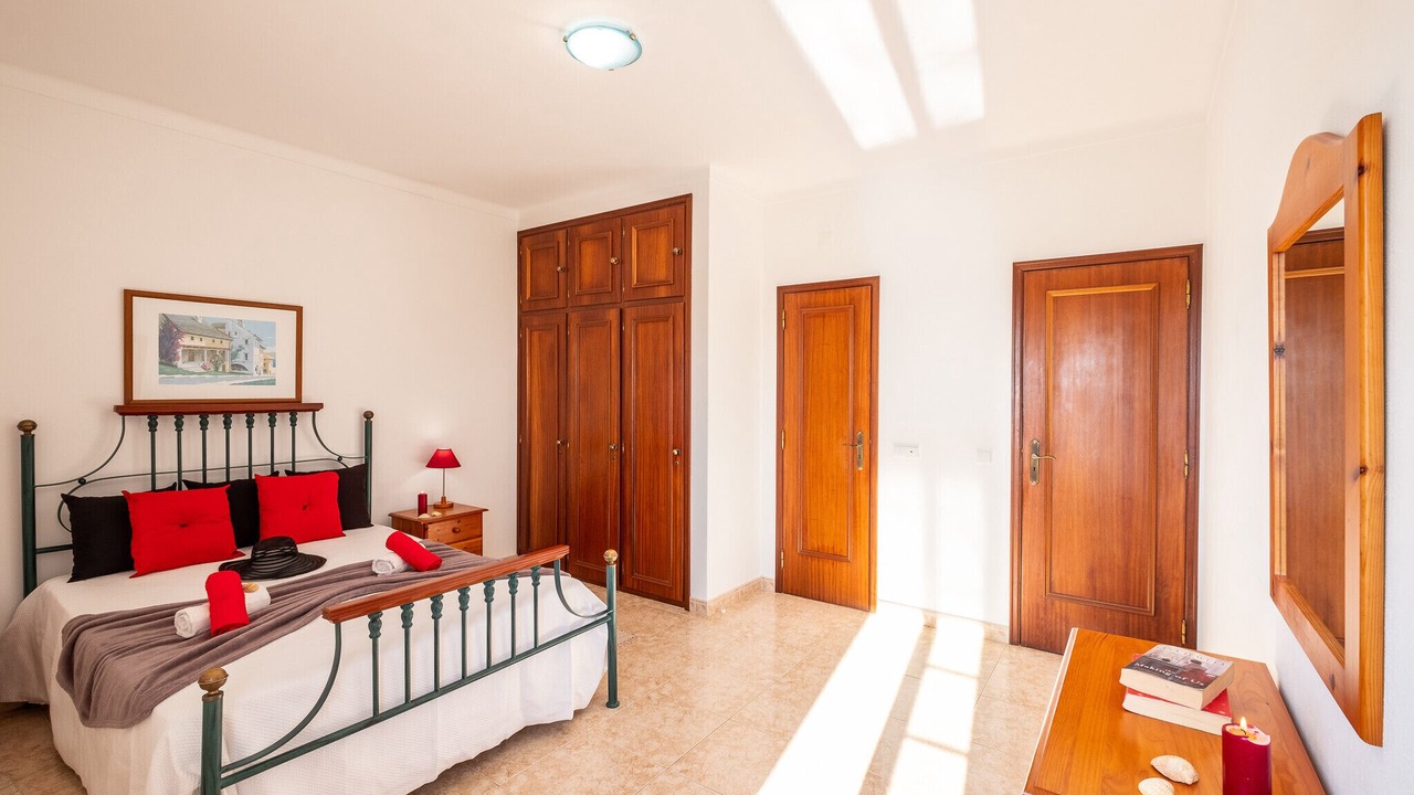 Photo of Bedroom in Mato Serrao