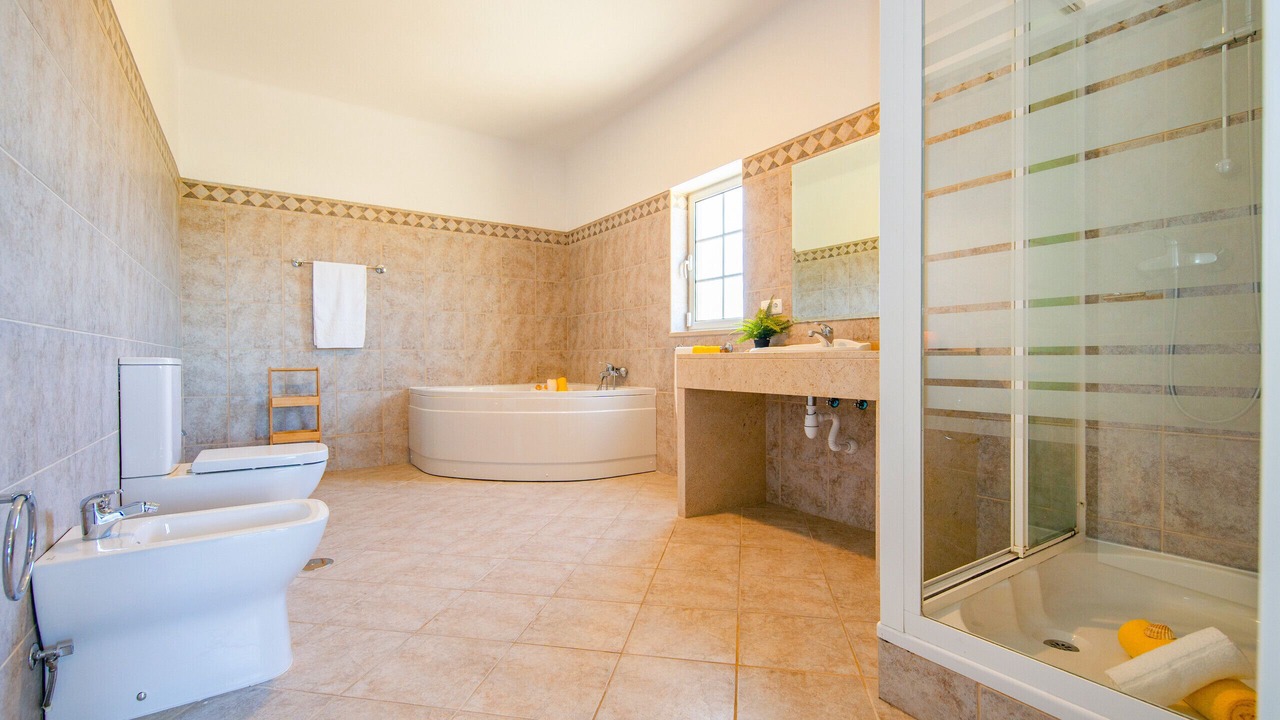 Photo of Bathroom in Carvoeiro