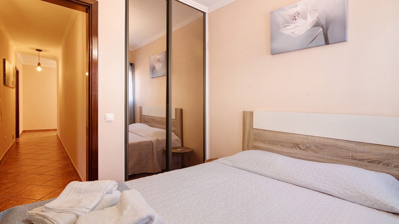Photo of Bedroom in Tunes